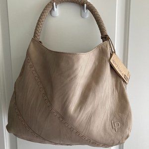 LInea Pelle Shoulder Bag